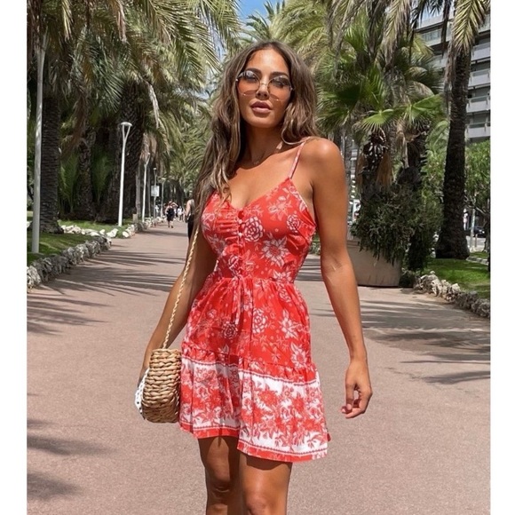 Red Floral Print Scarf Print Sleeveless V-Neck Tiered Mini Dress - Picture 7 of 11